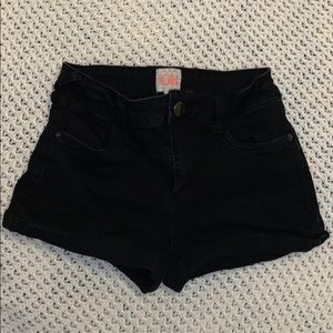 🎈Gianni Bini Black Shorts